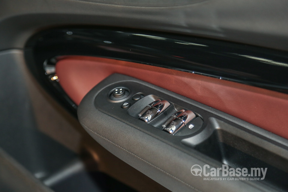 MINI Clubman F54 (2016) Interior
