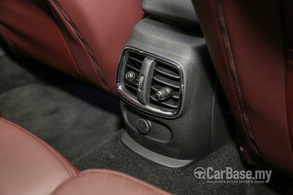 MINI Clubman F54 (2016) Interior
