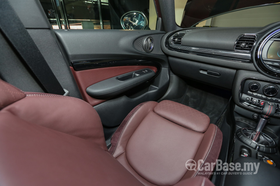 MINI Clubman F54 (2016) Interior