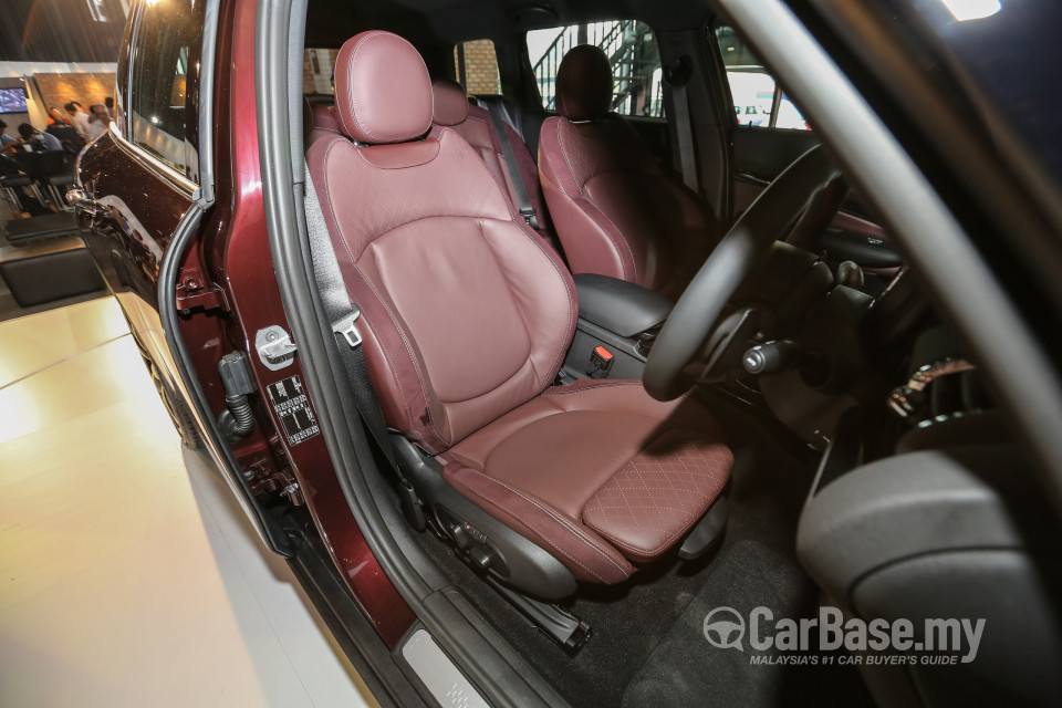 MINI Clubman F54 (2016) Interior