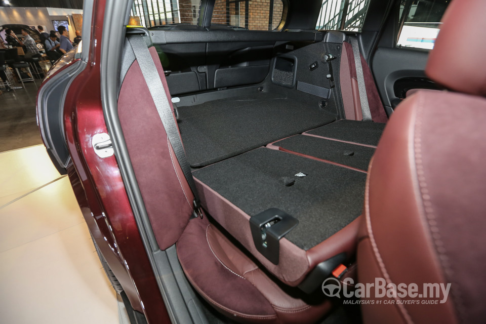 MINI Clubman F54 (2016) Interior