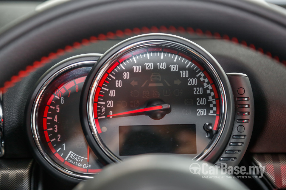 MINI Clubman F54 (2016) Interior
