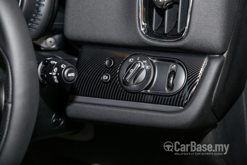 MINI Clubman F54 (2016) Interior
