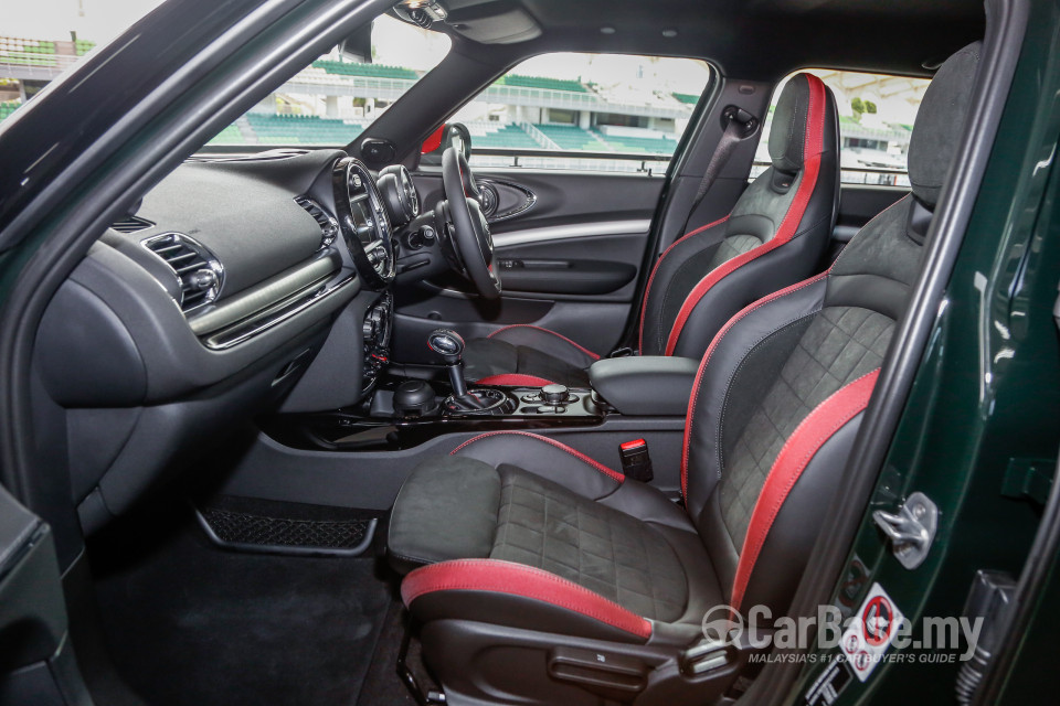 MINI Clubman F54 (2016) Interior