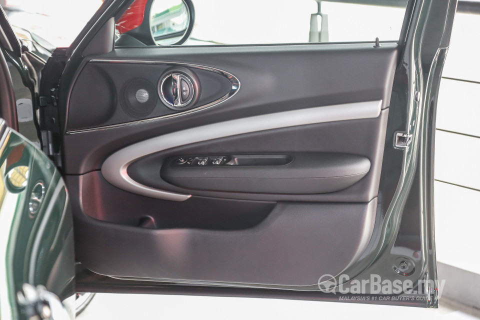 MINI Clubman F54 (2016) Interior