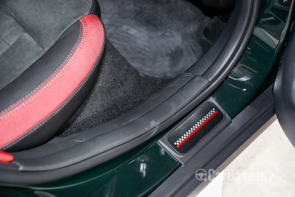 MINI Clubman F54 (2016) Interior