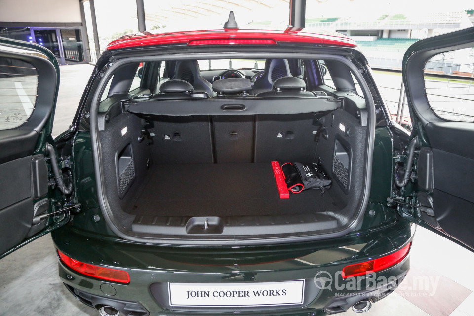 MINI Clubman F54 (2016) Interior