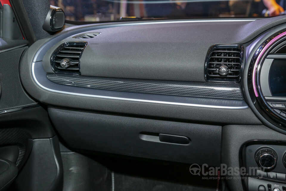 Mercedes-Benz SLC R172 Facelift (2016) Interior