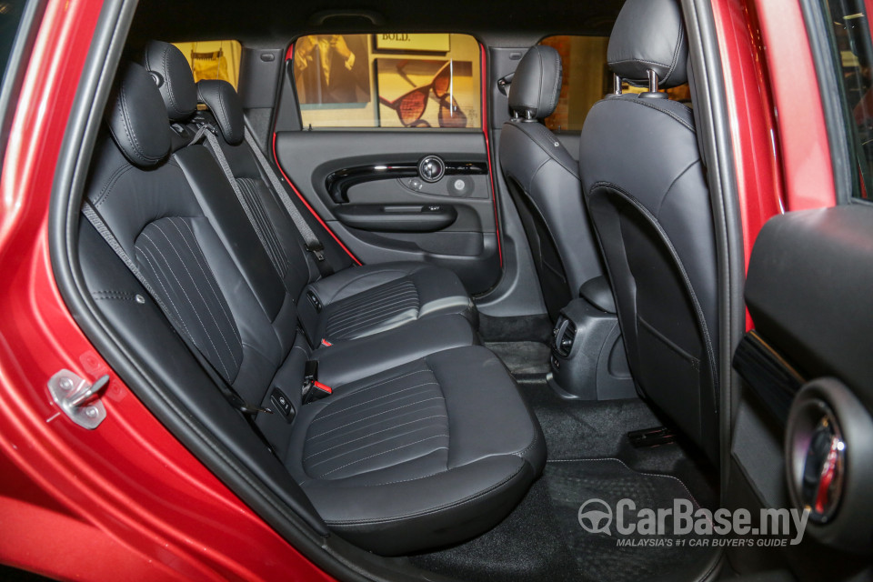 MINI Clubman F54 LCI (2019) Interior