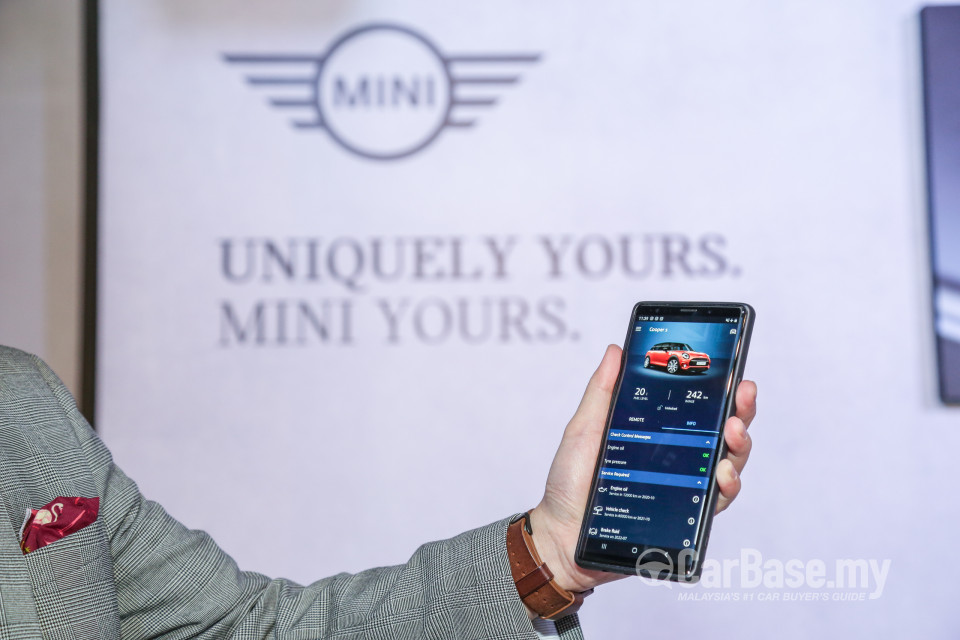 MINI Clubman F54 LCI (2019) Interior