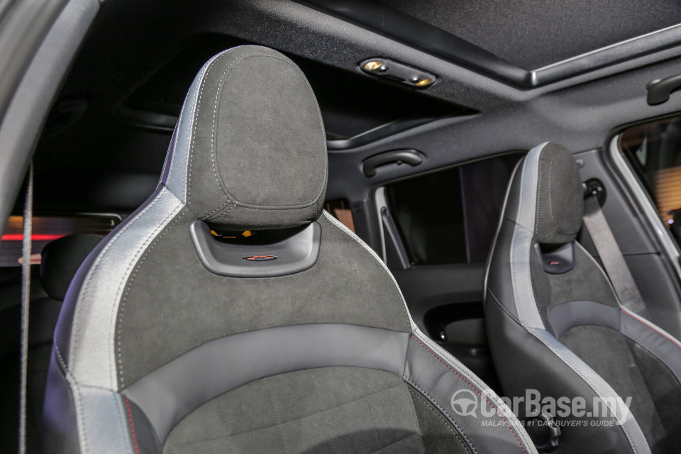 MINI Clubman F54 LCI (2019) Interior