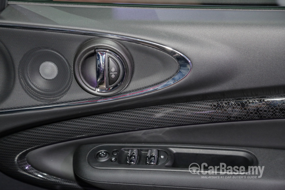 MINI Clubman F54 LCI (2019) Interior