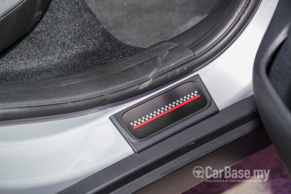 MINI Clubman F54 LCI (2019) Interior