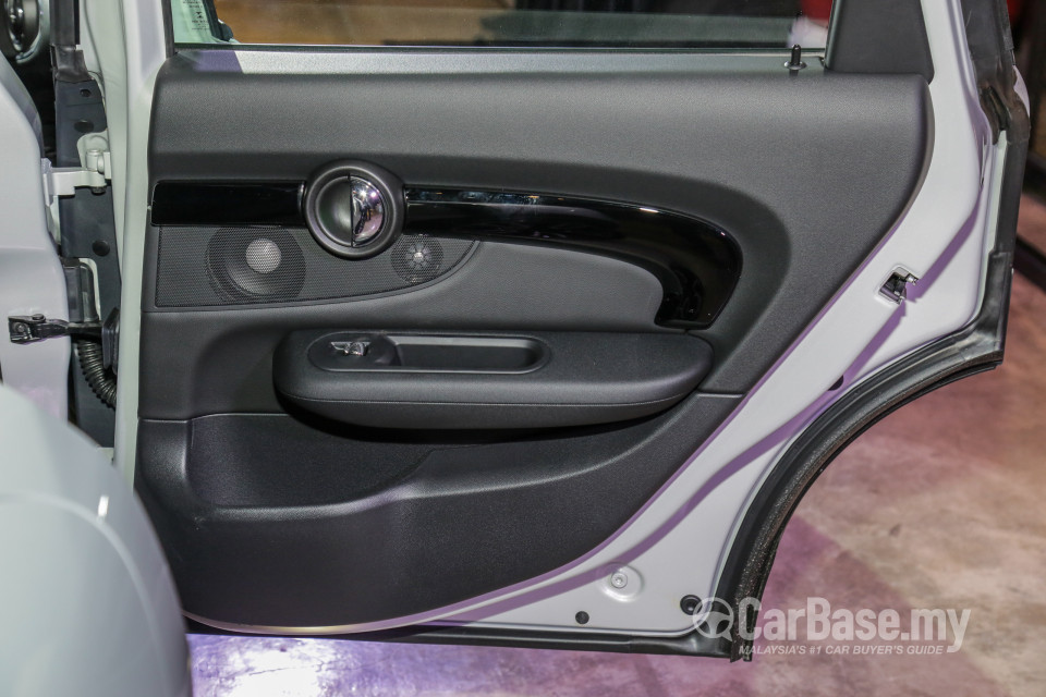 MINI Clubman F54 LCI (2019) Interior