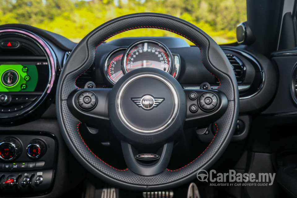 MINI Clubman F54 LCI (2019) Interior