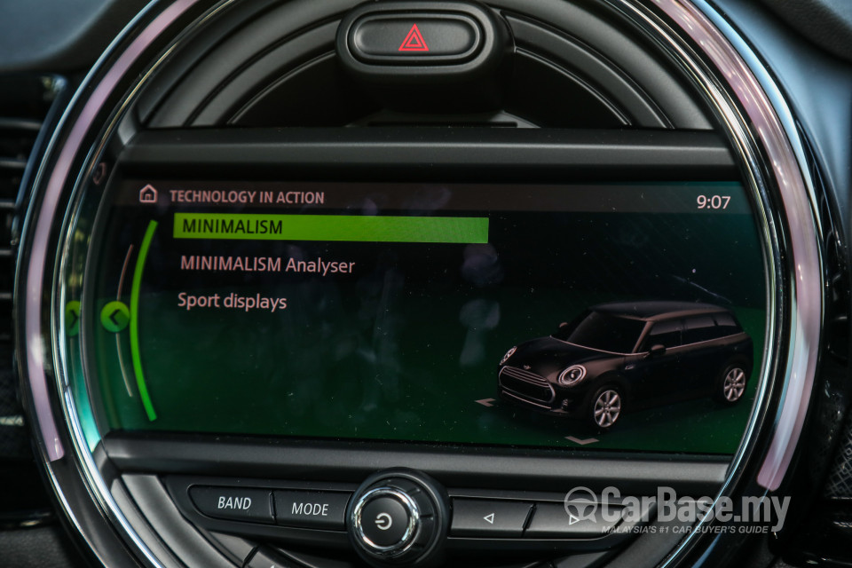 MINI Clubman F54 LCI (2019) Interior