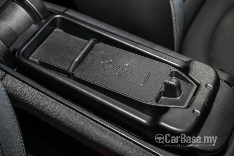MINI Clubman F54 LCI (2019) Interior
