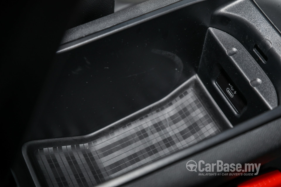 MINI Clubman F54 LCI (2019) Interior