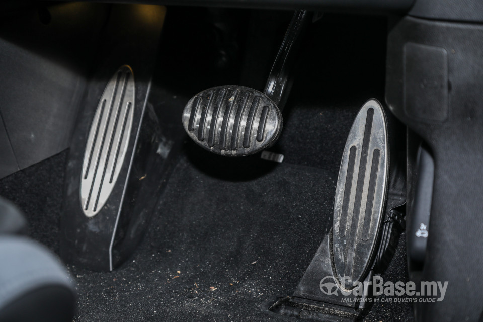 MINI Clubman F54 LCI (2019) Interior