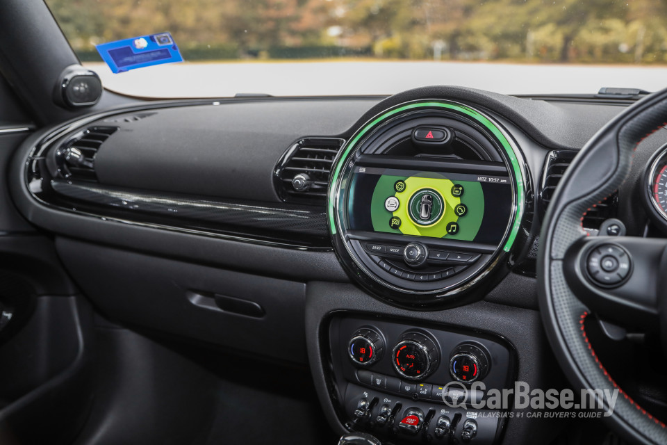 MINI Clubman F54 LCI (2019) Interior