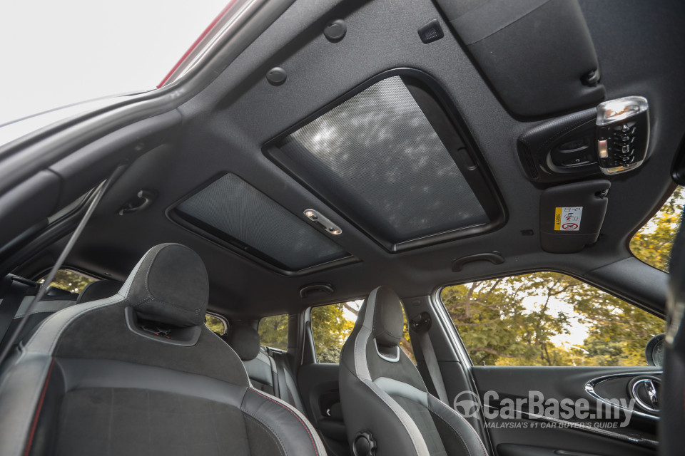 MINI Clubman F54 LCI (2019) Interior