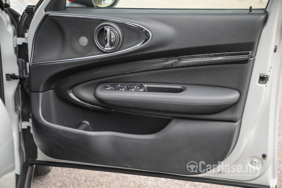 MINI Clubman F54 LCI (2019) Interior