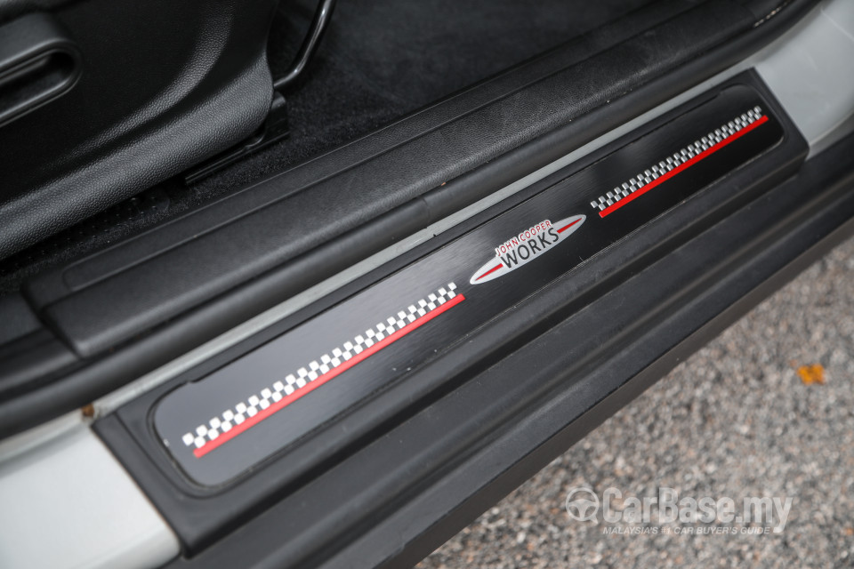 MINI Clubman F54 LCI (2019) Interior
