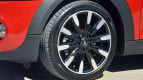 MINI 5 Door Exterior photo