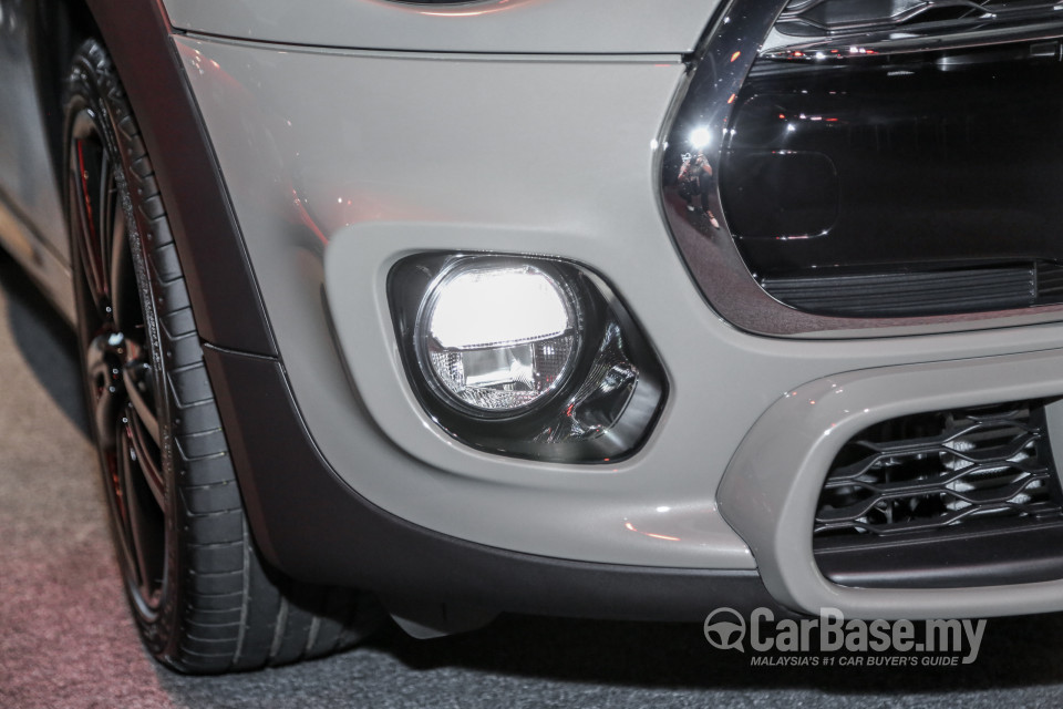 MINI 5 Door F55 LCI (2018) Exterior