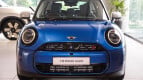 MINI 5 Door Exterior photo