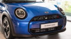 MINI 5 Door Exterior photo