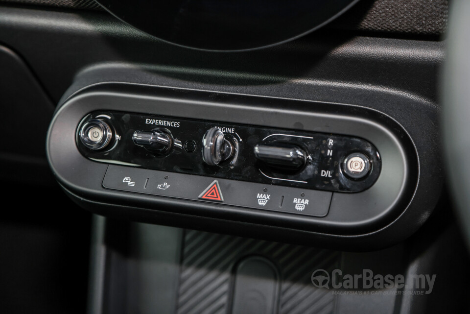 MINI 5 Door F65 (2024) Interior