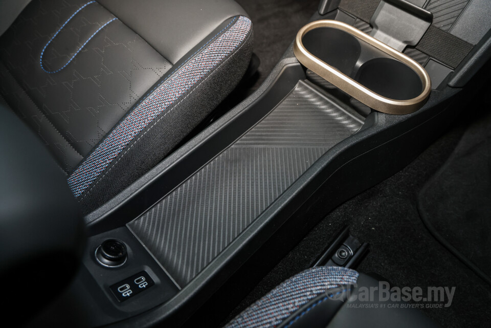 MINI 5 Door F65 (2024) Interior