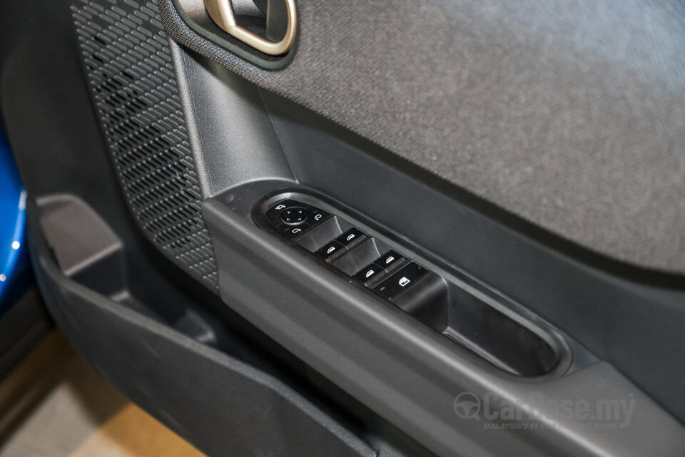 MINI 5 Door F65 (2024) Interior