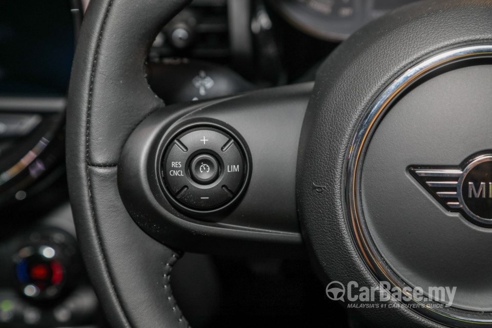 MINI Electric F56 LCI (2020) Interior