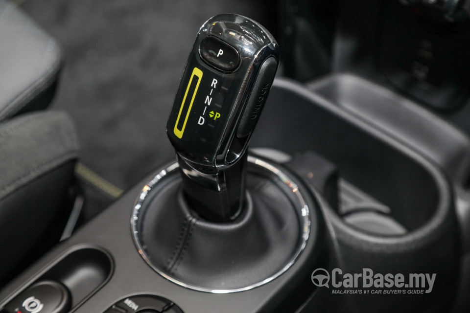 MINI Electric F56 LCI (2020) Interior