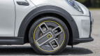 MINI Electric Exterior photo