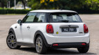 MINI Electric Exterior photo