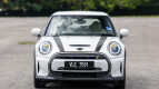 MINI Electric Exterior photo