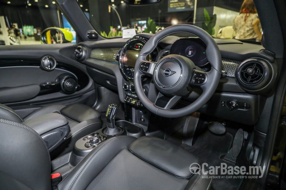 MINI Electric F56 LCI 2 (2021) Interior