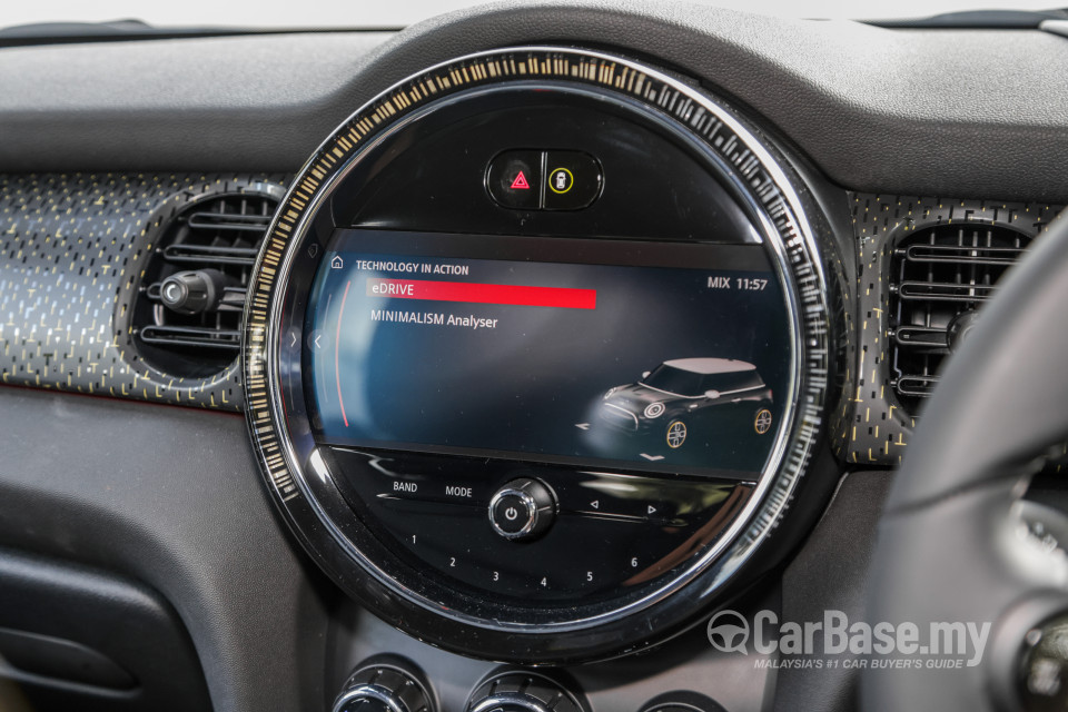 MINI Electric F56 LCI 2 (2021) Interior