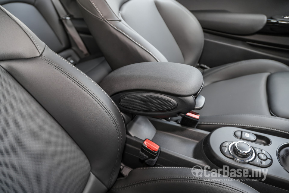 MINI Electric F56 LCI 2 (2021) Interior