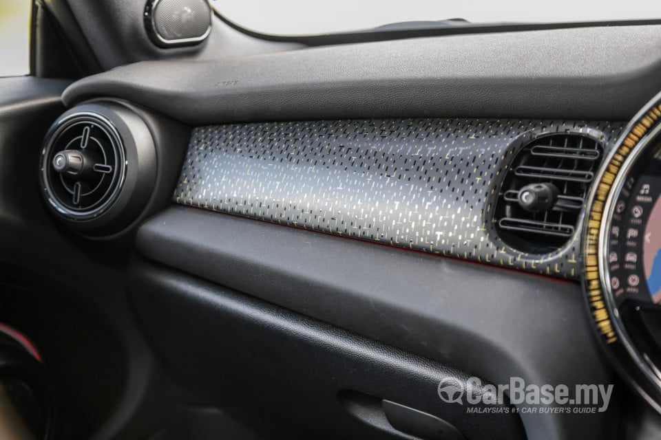 MINI Electric F56 LCI 2 (2021) Interior