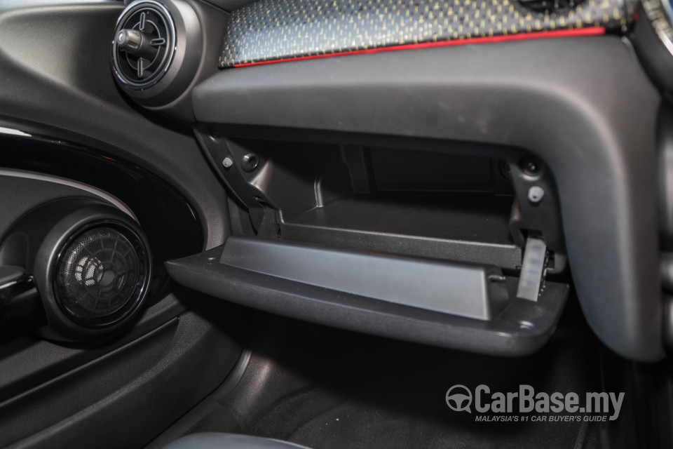 MINI Electric F56 LCI 2 (2021) Interior