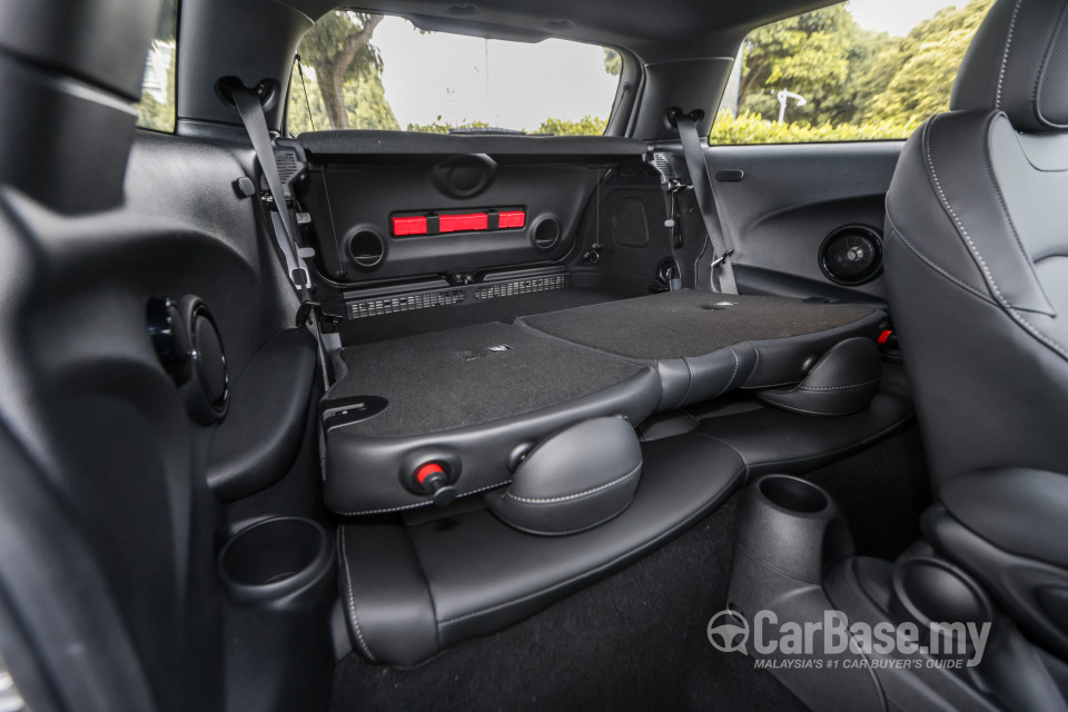 MINI Electric F56 LCI 2 (2021) Interior