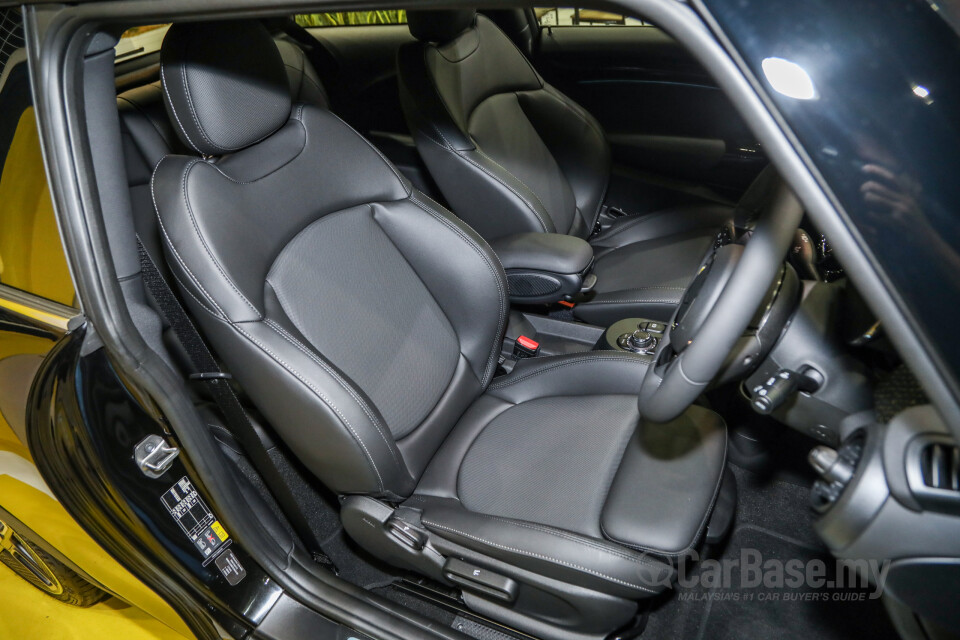 MINI Electric F56 LCI 2 (2021) Interior