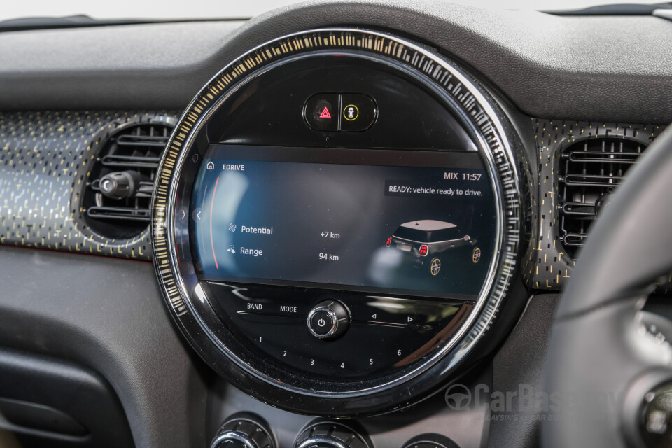 MINI Electric F56 LCI 2 (2021) Interior