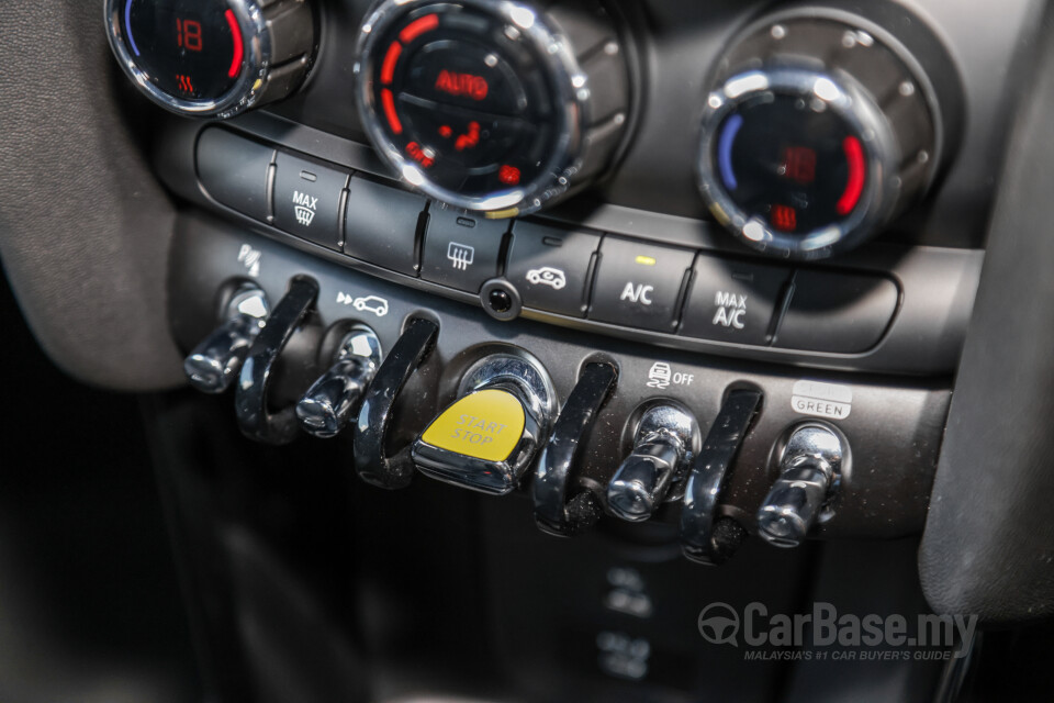 MINI Electric F56 LCI 2 (2021) Interior
