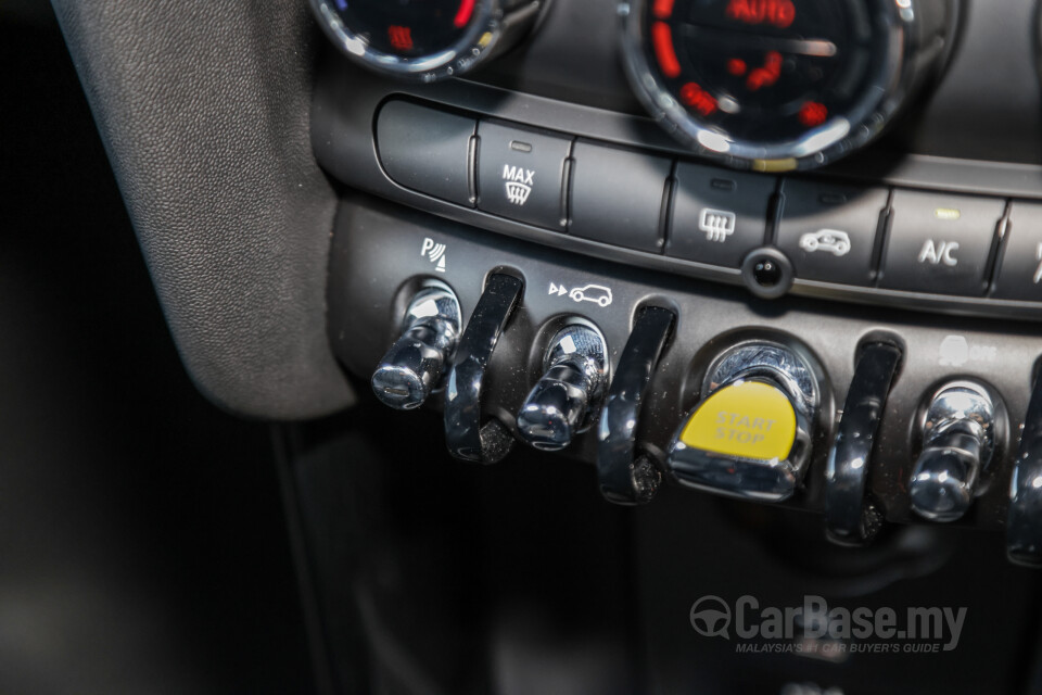MINI Electric F56 LCI 2 (2021) Interior