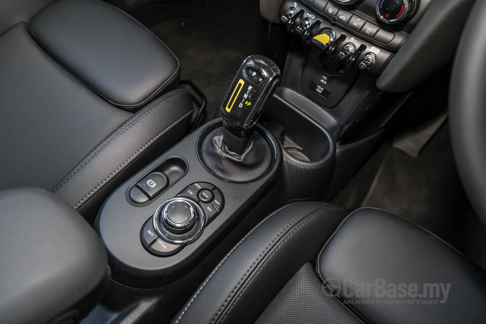 MINI Electric F56 LCI 2 (2021) Interior